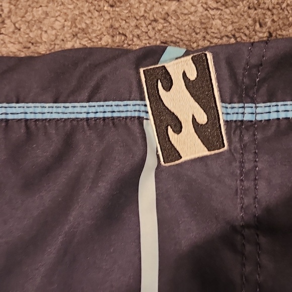 Billabong Men's Black and Blue Swim Shorts - Picture 3 of 6